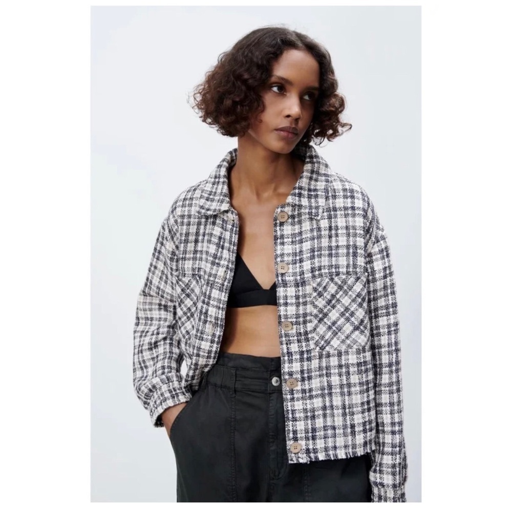 ZARA Textured Cropped Plaid Tweed Shacket with Chest Pockets Size XS - Picture 2 of 10